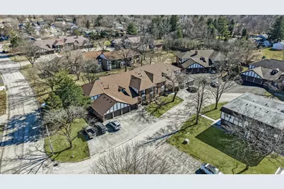 5835 Doe Circle #8, Westmont, IL 60559 - Photo 31