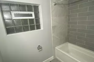 3270 N Elston Ave, Chicago, IL 60618 - Photo 5