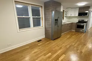 3270 N Elston Ave, Chicago, IL 60618 - Photo 11