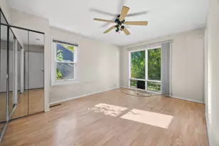 1020 S Park Blvd, Streamwood, IL 60107 - Photo 17