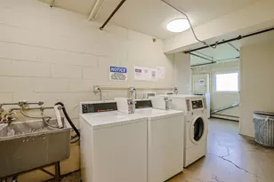 9446 Dee Rd, Des Plaines, IL 60016 - Photo 21