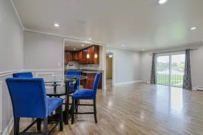 9446 Dee Road #2F, Des Plaines, IL 60016 - Photo 7