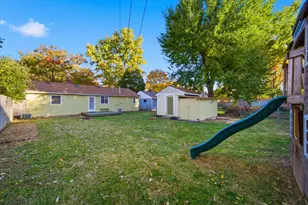 212 N Knollwood Dr, Wheaton, IL 60187 - Photo 25