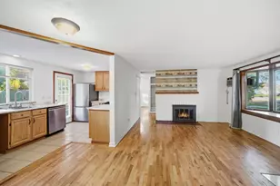 212 N Knollwood Dr, Wheaton, IL 60187 - Photo 15