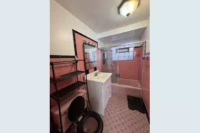 7228 S Phillips Avenue #G, Chicago, IL 60649 - Photo 5