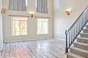 1731 Redwood Ln, McHenry, IL 60050 - Photo 3