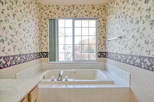 1731 Redwood Ln, McHenry, IL 60050 - Photo 15