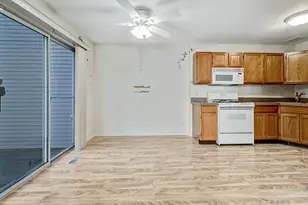 945 Willow St, Itasca, IL 60143 - Photo 9