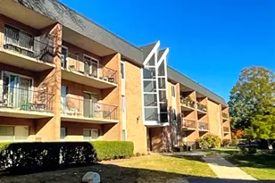 1104 N Mill St, Naperville, IL 60563 - Photo 1