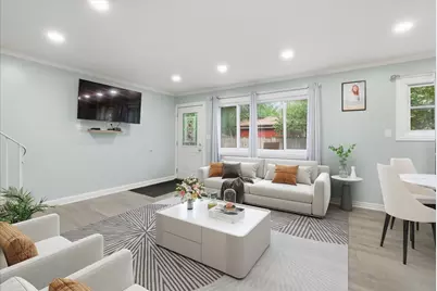 1582 Pennsylvania Avenue, Des Plaines, IL 60018 - Photo 3