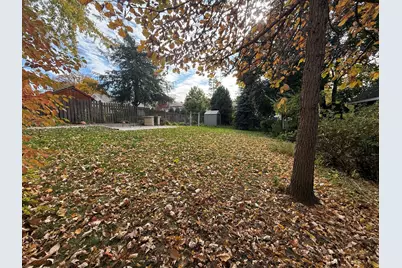 327 Euclid Avenue, Highwood, IL 60040 - Photo 13