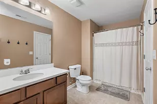 1450 Carlisle Ln, Hampshire, IL 60140 - Photo 13