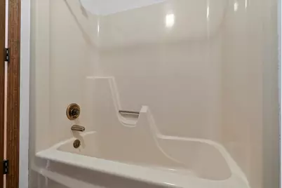 404 Chelsea Drive, Bloomington, IL 61704 - Photo 33