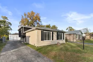 2236 W 157th Pl, Markham, IL 60426 - Photo 1