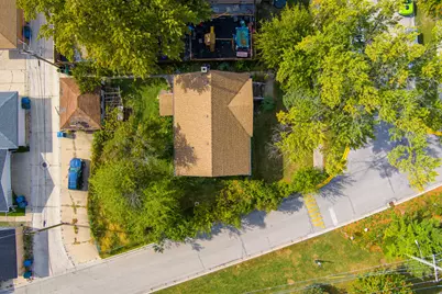 7635 W 65th Place, Bedford Park, IL 60501 - Photo 15