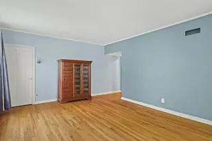 615 Dean St, Woodstock, IL 60098 - Photo 37