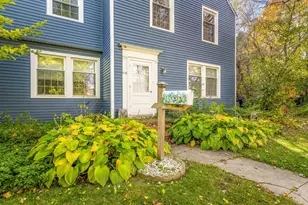 615 Dean St, Woodstock, IL 60098 - Photo 5