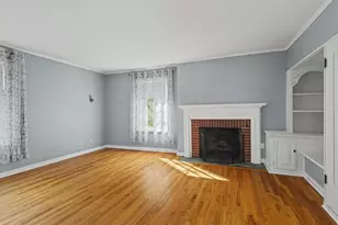 615 Dean St, Woodstock, IL 60098 - Photo 33