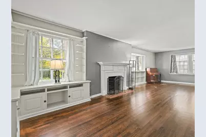 615 Dean Street, Woodstock, IL 60098 - Photo 9