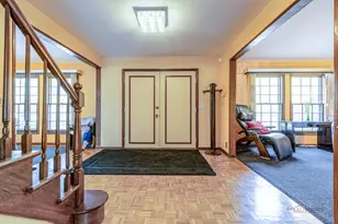 333 Birchwood Ave, Deerfield, IL 60015 - Photo 3