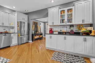 1236 Olive Rd, Homewood, IL 60430 - Photo 9