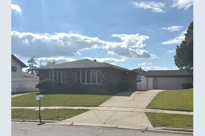 16666 Parliament Avenue, Tinley Park, IL 60477 - Photo 3