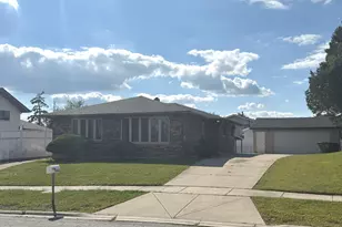 16666 Parliament Ave, Tinley Park, IL 60477 - Photo 3