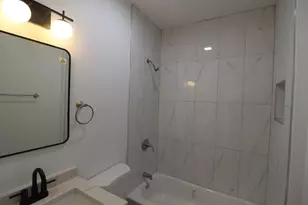 956 N Winchester Ave, Chicago, IL 60622 - Photo 9