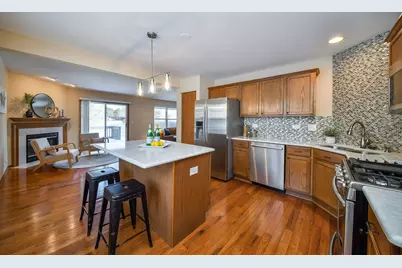 3174 Renard Lane, Saint Charles, IL 60175 - Photo 7