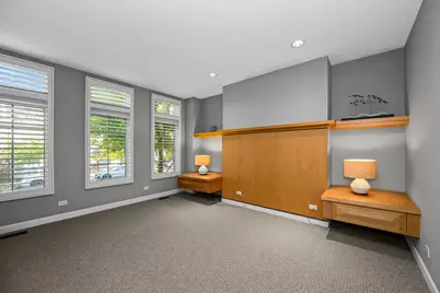 363 W Superior Street #A, Chicago, IL 60654 - Photo 7