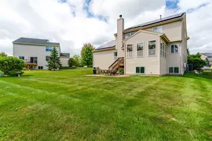 683 Niagara Dr, Volo, IL 60073 - Photo 21