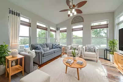 683 Niagara Drive, Volo, IL 60073 - Photo 5