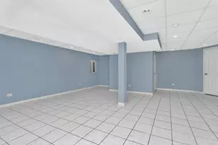 2509 Rosehall Ln, Aurora, IL 60503 - Photo 39