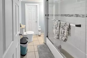 5010 Harold Ave, Schiller Park, IL 60176 - Photo 9