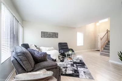 434 Locksley Drive, Streamwood, IL 60107 - Photo 9