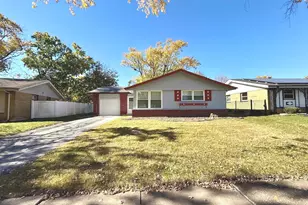 17206 Elm Dr, Hazel Crest, IL 60429 - Photo 5