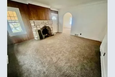 104 Warren Street, Calumet City, IL 60409 - Photo 7