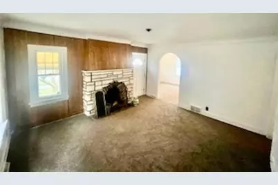 104 Warren Street, Calumet City, IL 60409 - Photo 9