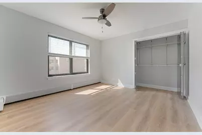 5858 N Sheridan Road #402, Chicago, IL 60660 - Photo 9