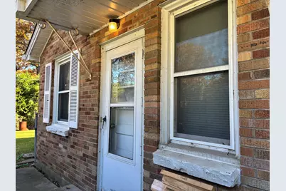 317 N Jackson Street, Waukegan, IL 60085 - Photo 3