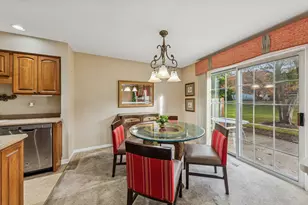 36119 N New Bridge Ct, Gurnee, IL 60031 - Photo 7