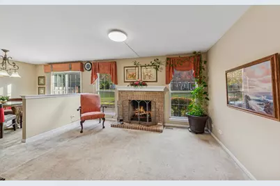 36119 N New Bridge Court, Gurnee, IL 60031 - Photo 5