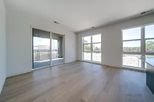 750 Hawthorn Row, Vernon Hills, IL 60061 - Photo 13