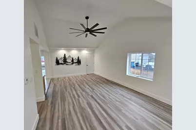 205 W Henry Street, Odell, IL 60460 - Photo 9