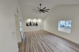 205 W Henry St, Odell, IL 60460 - Photo 9