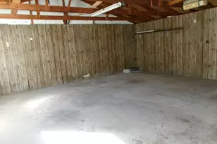 1015 8th St, Lasalle, IL 61301 - Photo 9