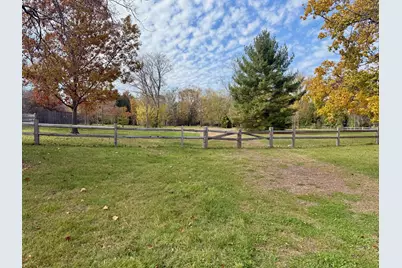 46 Shawnee Lane, Lake Forest, IL 60045 - Photo 1