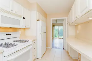 590 Green Bay Rd, Glencoe, IL 60022 - Photo 13