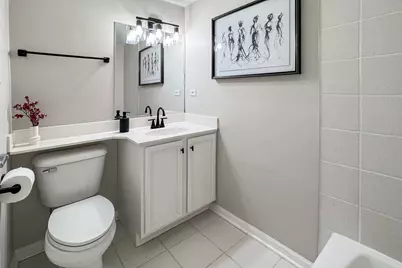 2106 W Erie Street #1E, Chicago, IL 60612 - Photo 33