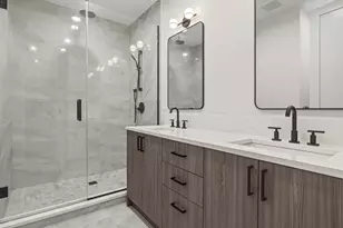 4932 N Kenmore Ave, Chicago, IL 60640 - Photo 17